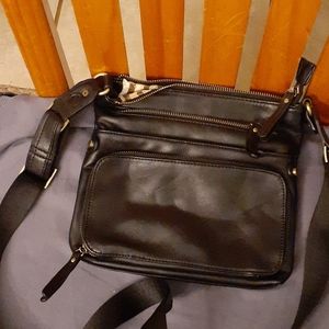 LA Diva crossbody purse